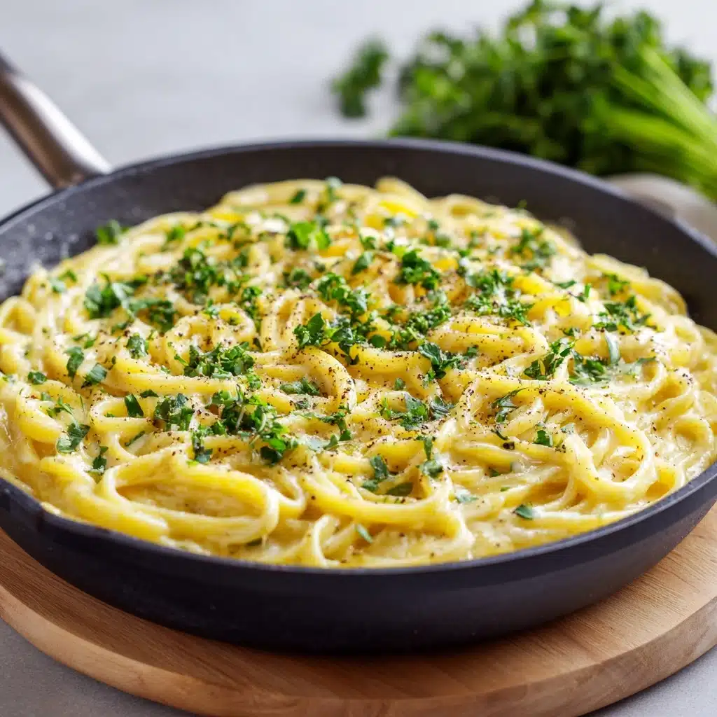 Creamy Red Pepper Alfredo Sauce Recipe - Recipe Image