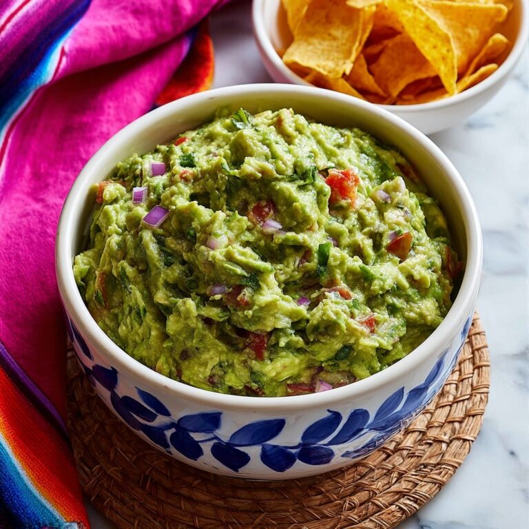 Fresh Homemade Guacamole Recipe