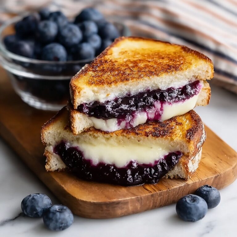 Blueberry and Goat Cheese Grilled Cheese Sandwich Recipe